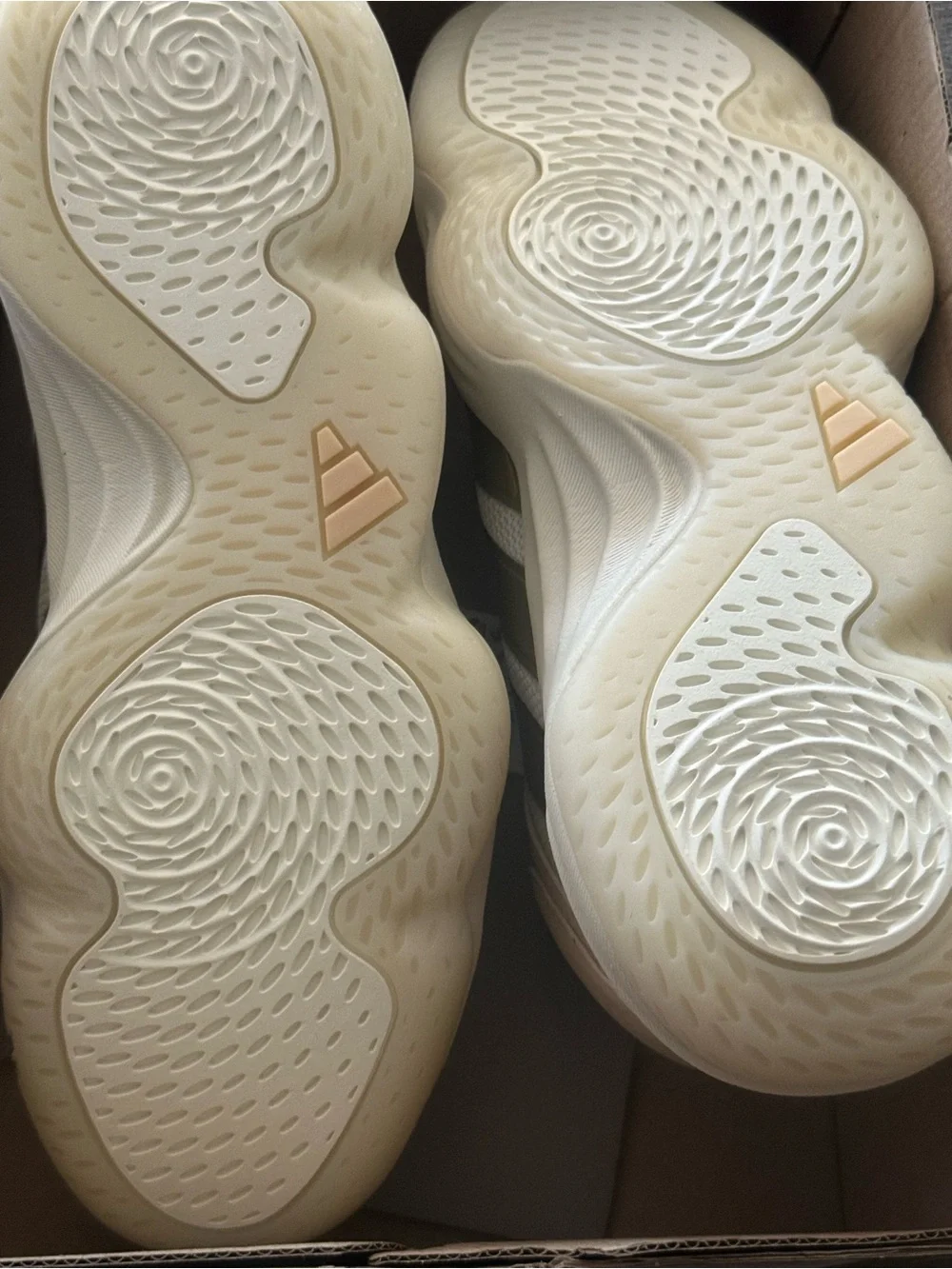 adidas Women's Cream and Blush Lightweight Sneaker